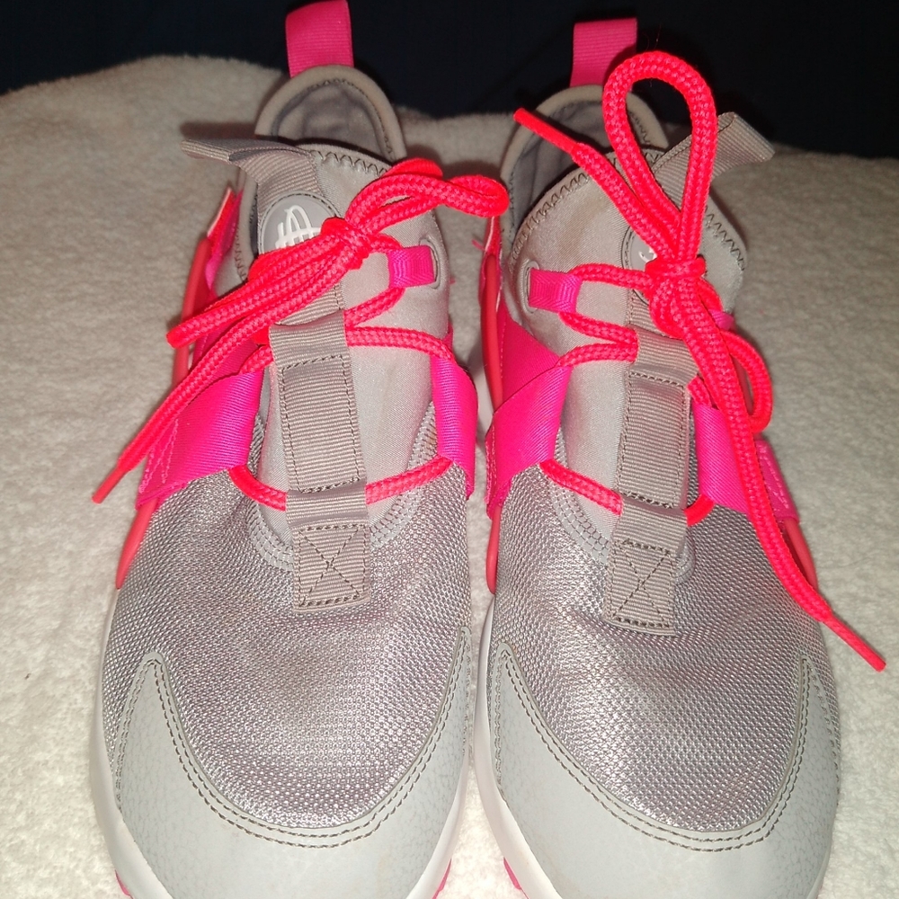 Nike just do it sneakers